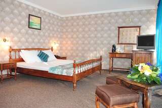Отель Mercury Hotel-Premium All Inclusive Солнечный Берег Двухместный номер Делюкс с 1 кроватью или 2 отдельными кроватями и балконом-2
